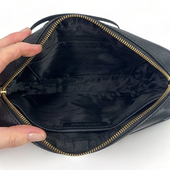 MICHAEL KORS Leather Jet Set East West Crossbody Bag With Chain Strap Black/Gold - Picture 3 of 13